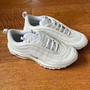 Nike | Air Max 97 | White-Wolf Gray | 11 men’s